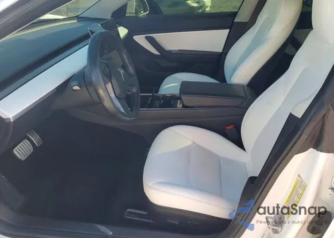 2018 Tesla Model 3 из США, поврежденный, VIN 5YJ3E1EB3JF074529